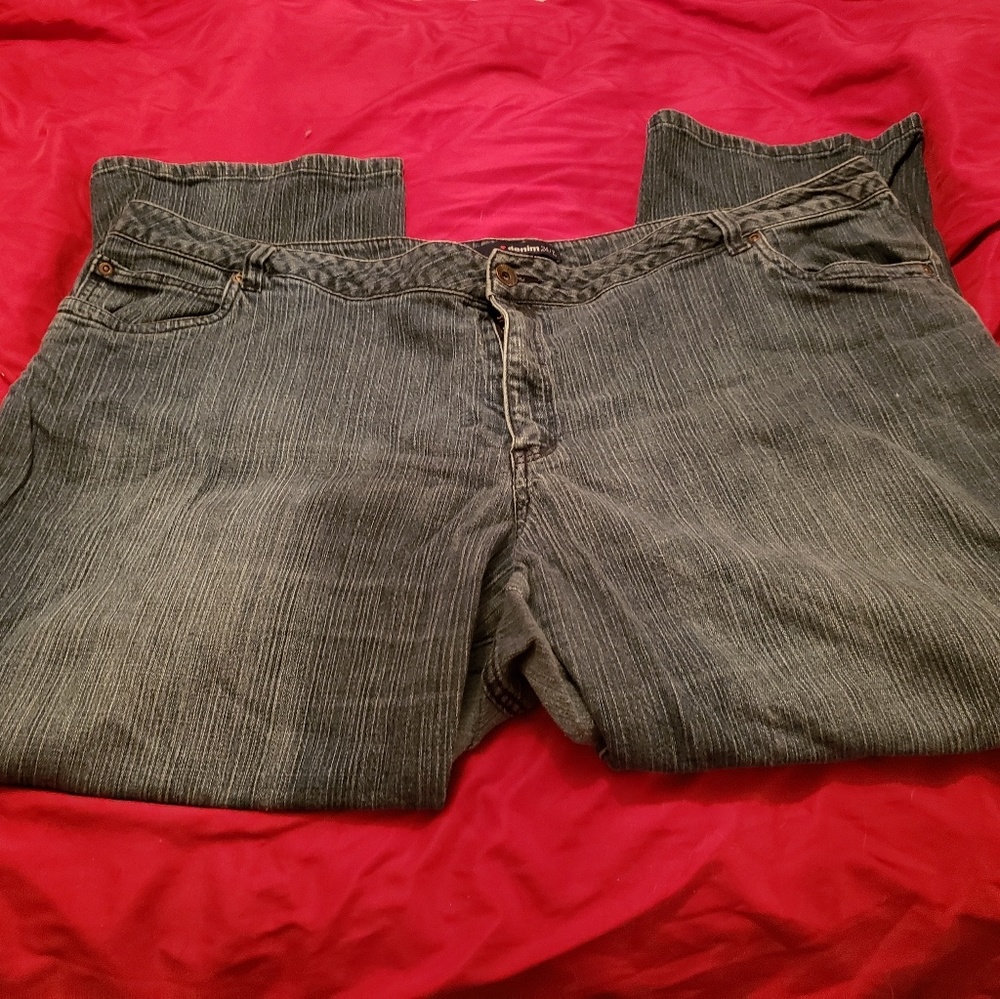 FINAL ⬇️ Woman Within stretch jeans